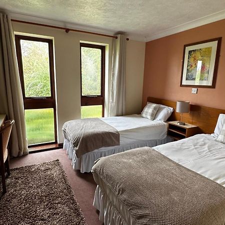 Farmhouse Inn Thaxted Eksteriør billede