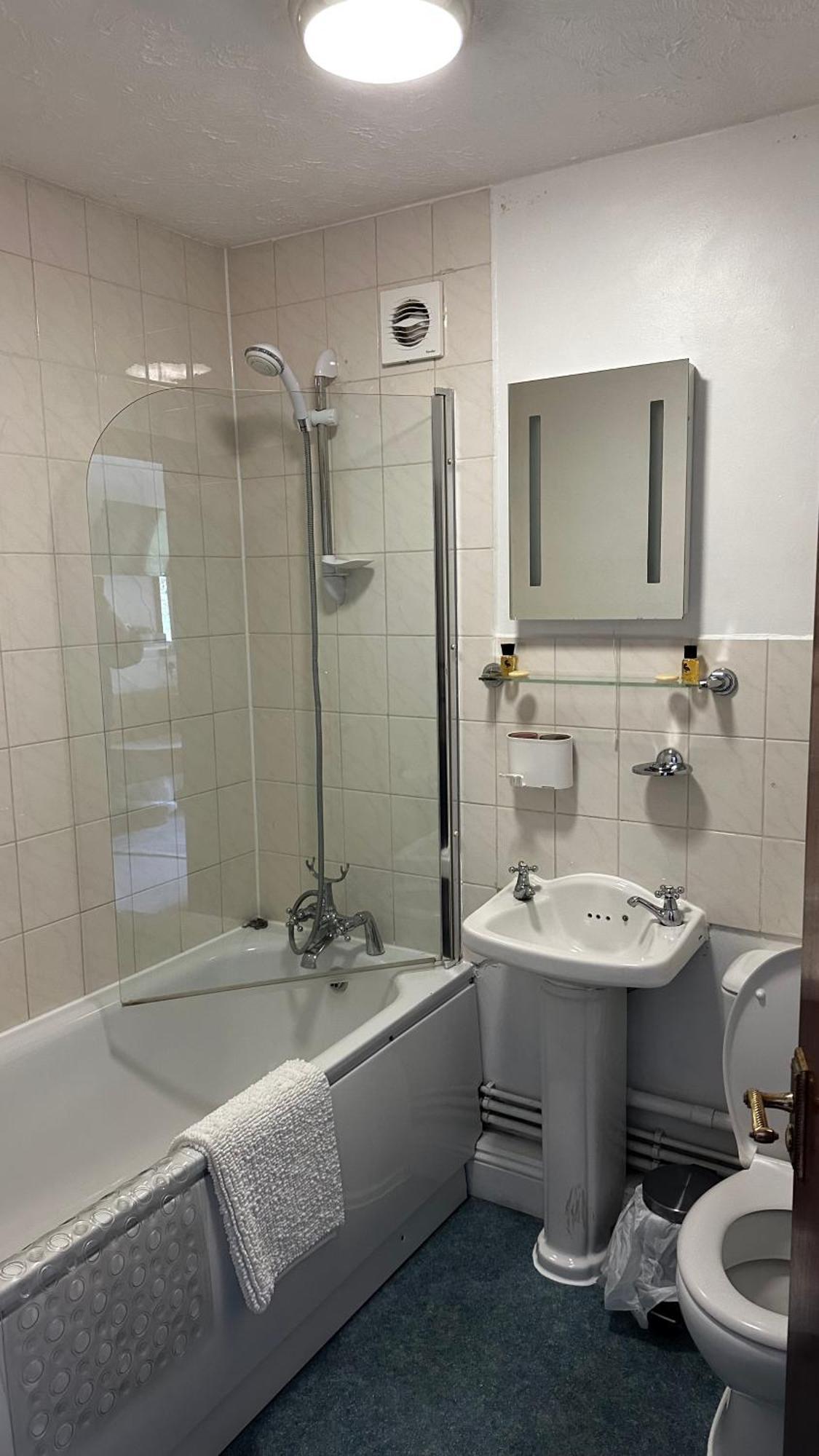 Farmhouse Inn Thaxted Eksteriør billede